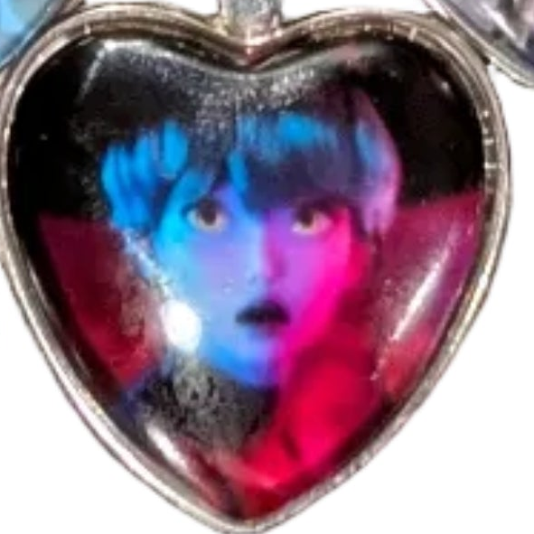 K-POP DEMON HUNTERS Heart Pendant Necklace – Character Art Collection