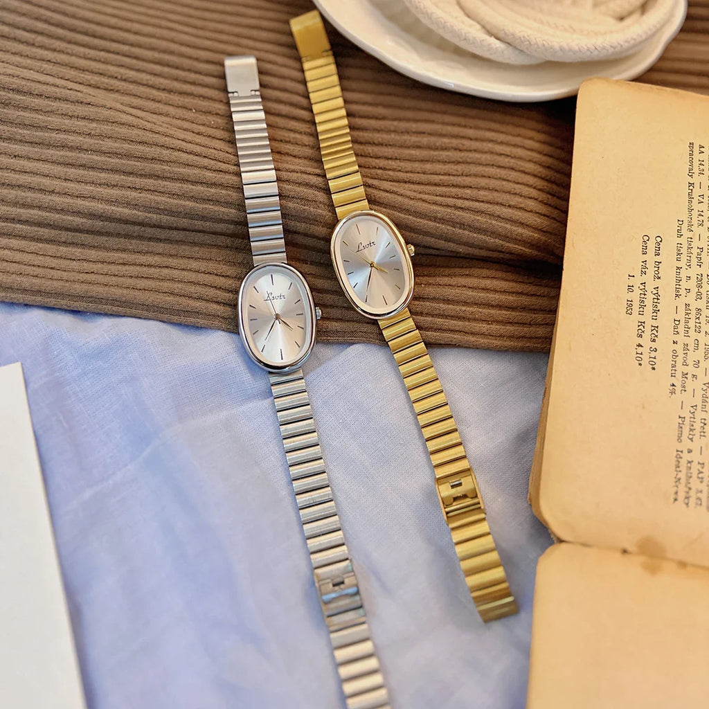 Women's Gold Bracelet Watch – Vintage Luxury Fashion Wristwatch