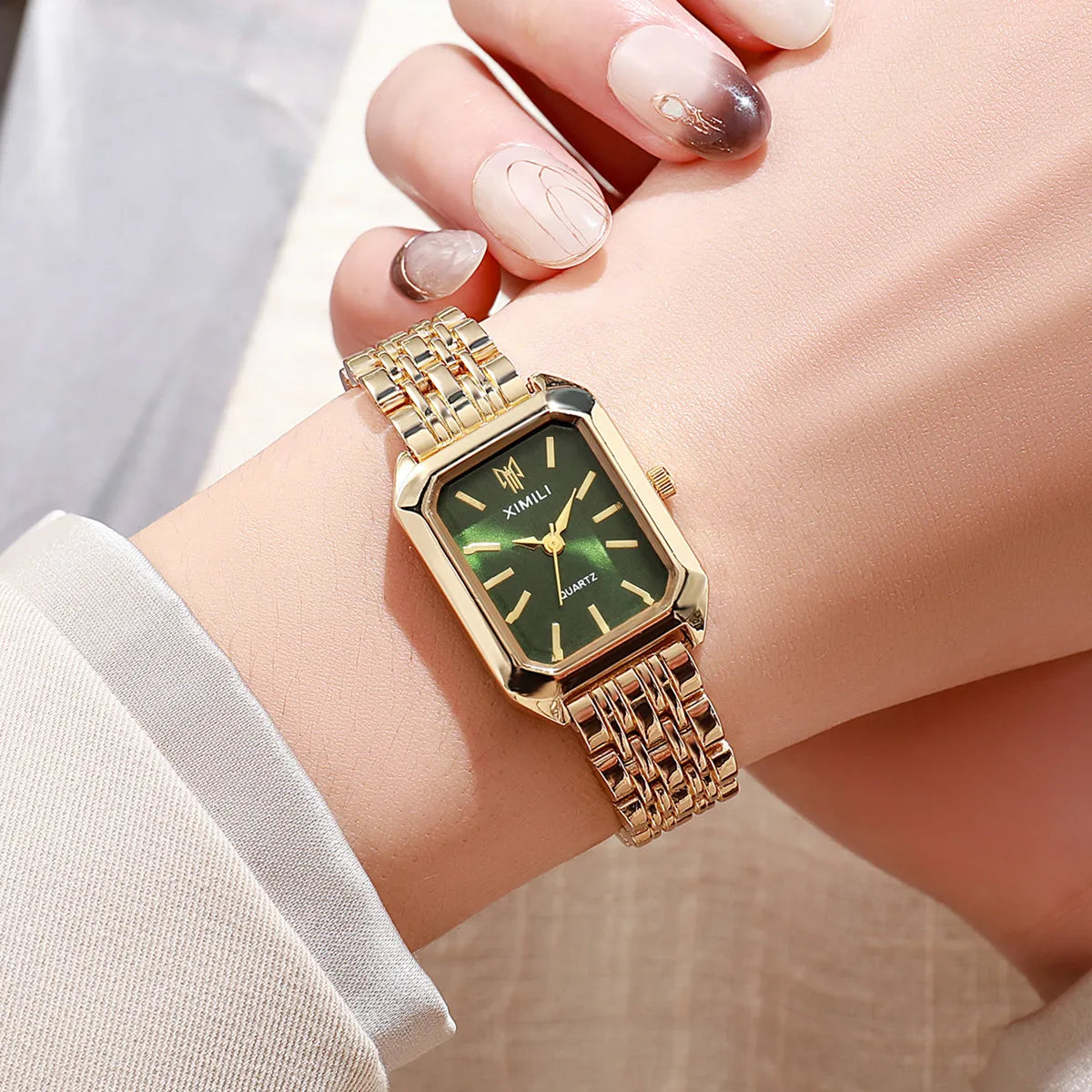 Women's Square Gold-Plated Quartz Watch – Luxury Business Dress Watch