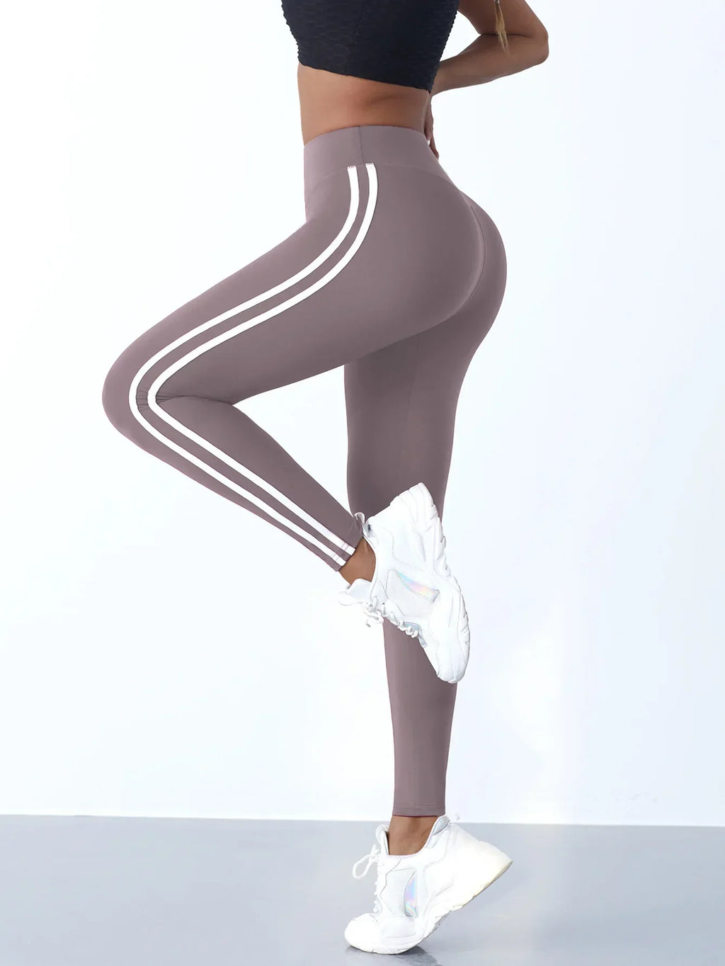 Women's Striped Yoga Leggings – Slim Fit Sports Pants