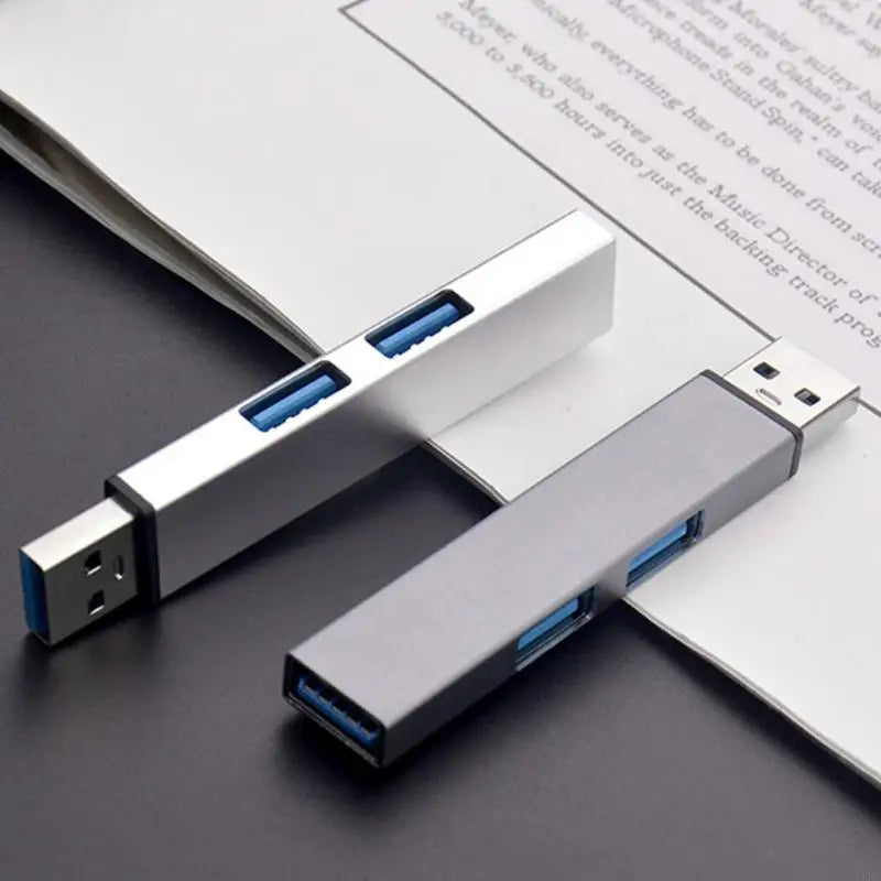 Ultra-Slim USB Hub – Multi-Port USB 3.0 Splitter with Type-C