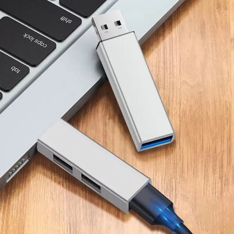 Ultra-Slim USB Hub – Multi-Port USB 3.0 Splitter with Type-C