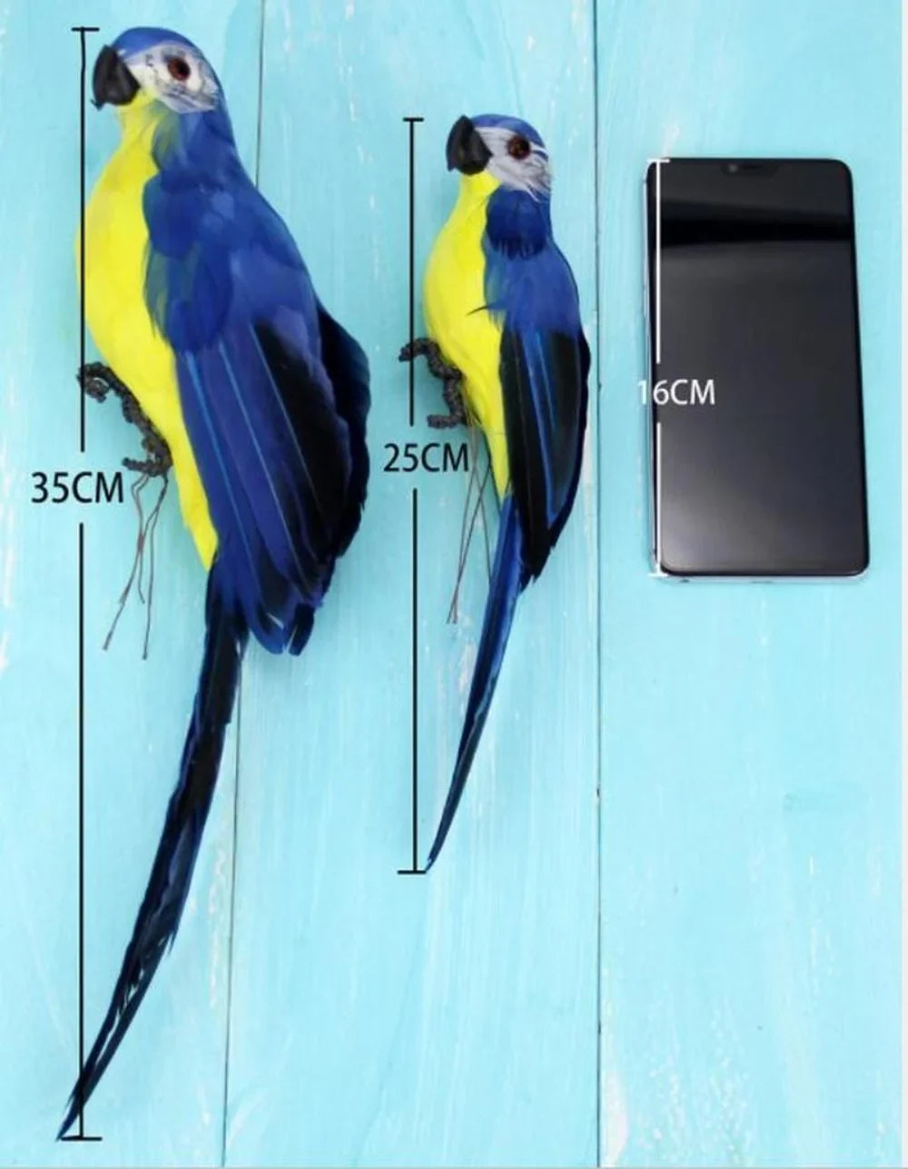 Handmade Feather Parrot Statue – Lifelike Bird Ornament for Garden and Home Decor