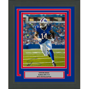 Framed Autographed/Signed Stefon Diggs Buffalo Bills 16x20 Football Photo Beckett BAS COA