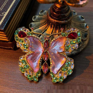 Brooch
