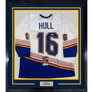 Framed Autographed/Signed Brett Hull HOF 2009 35x39 St. Louis Retro White Hockey Jersey JSA COA