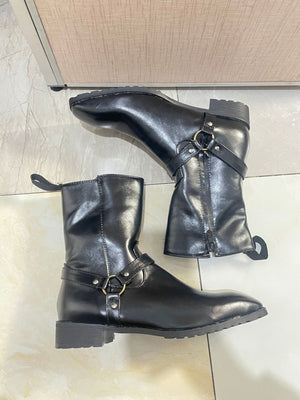 Polished Black