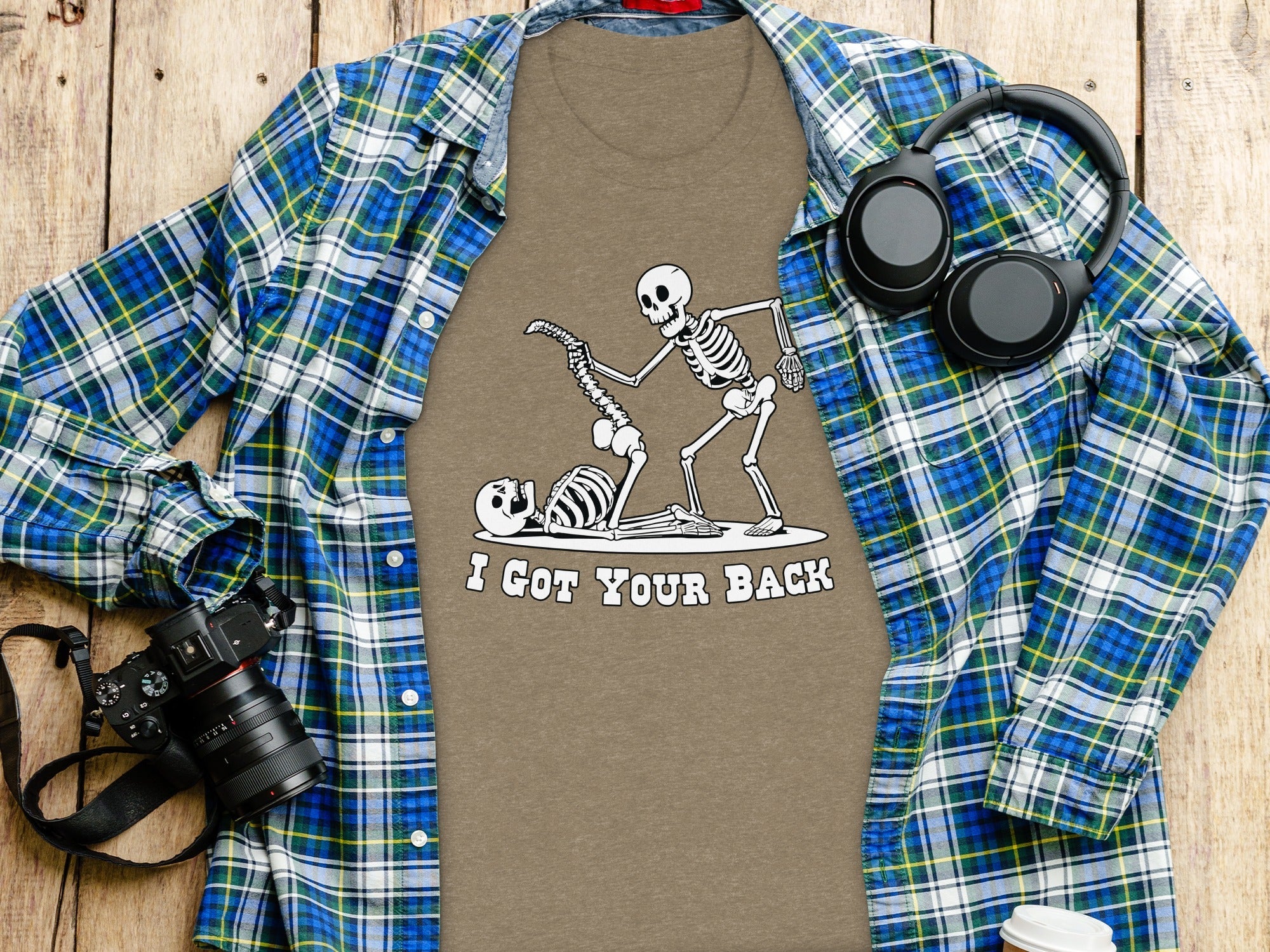 I Got Your Back Skeletons Funny Anatomy Joke Design T-Shirt