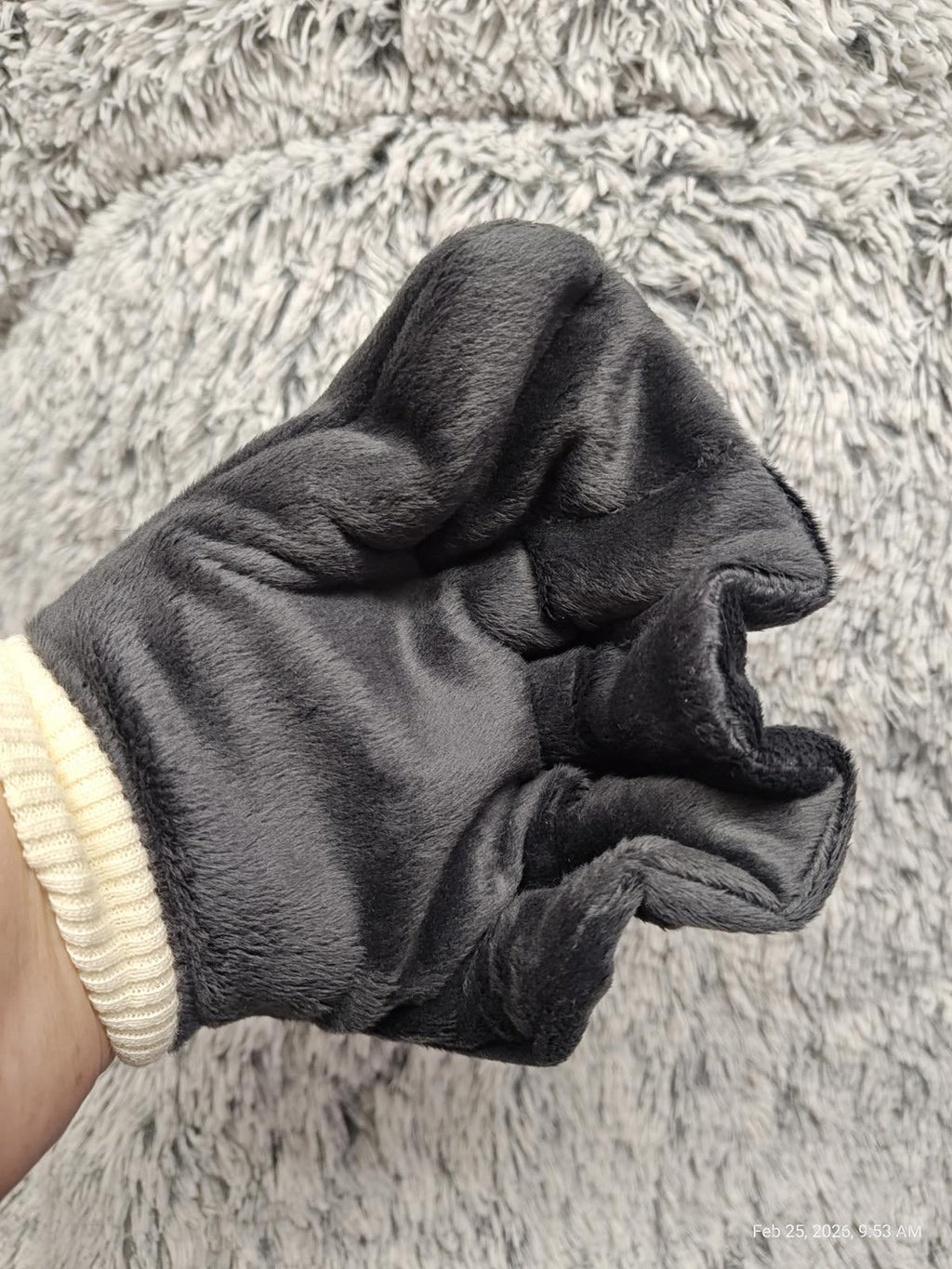 Small Pet Bonding Mitt – Non-Bite Comfort by PNC Family FInds