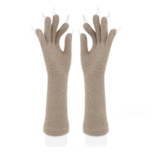 Light Brown With Claws