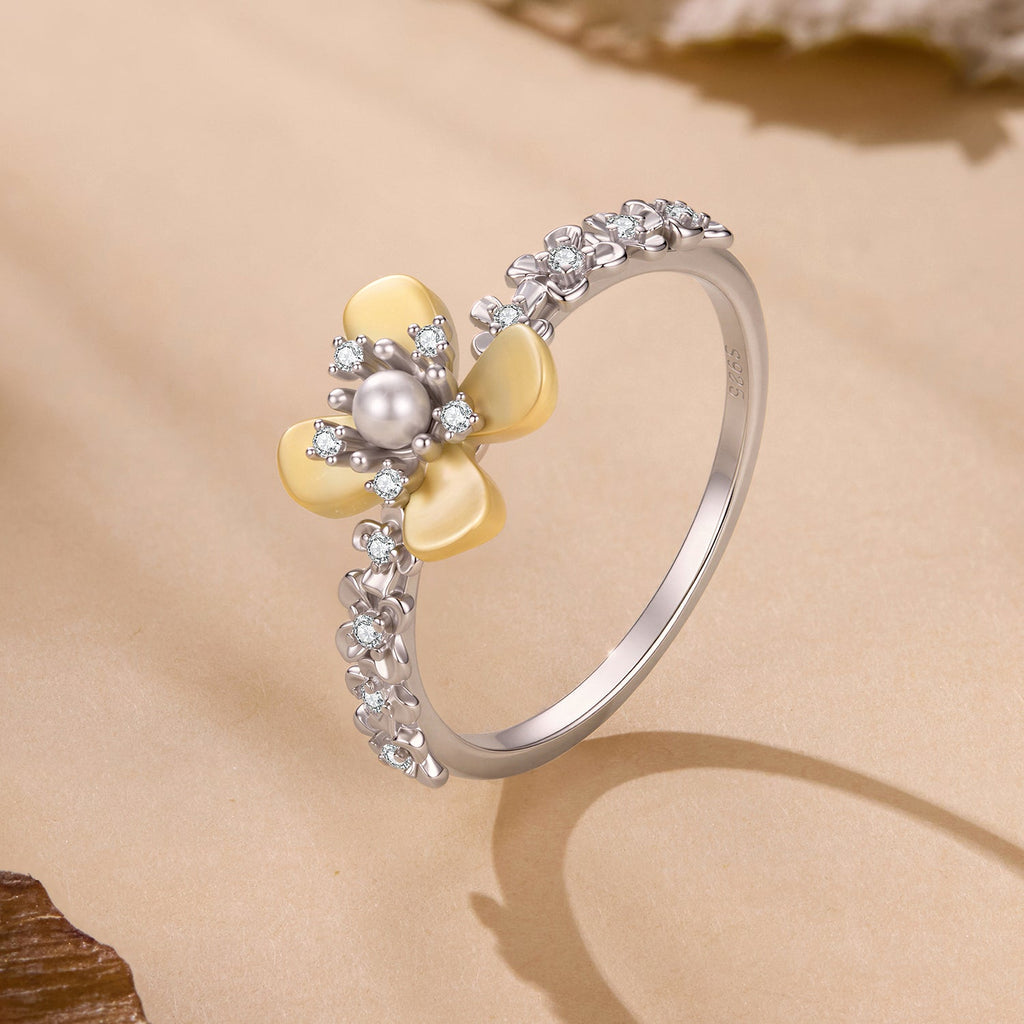 925 Sterling Silver White Gold Plated Nacre Synthetic Pearl CZ Size 6 Ring for Women