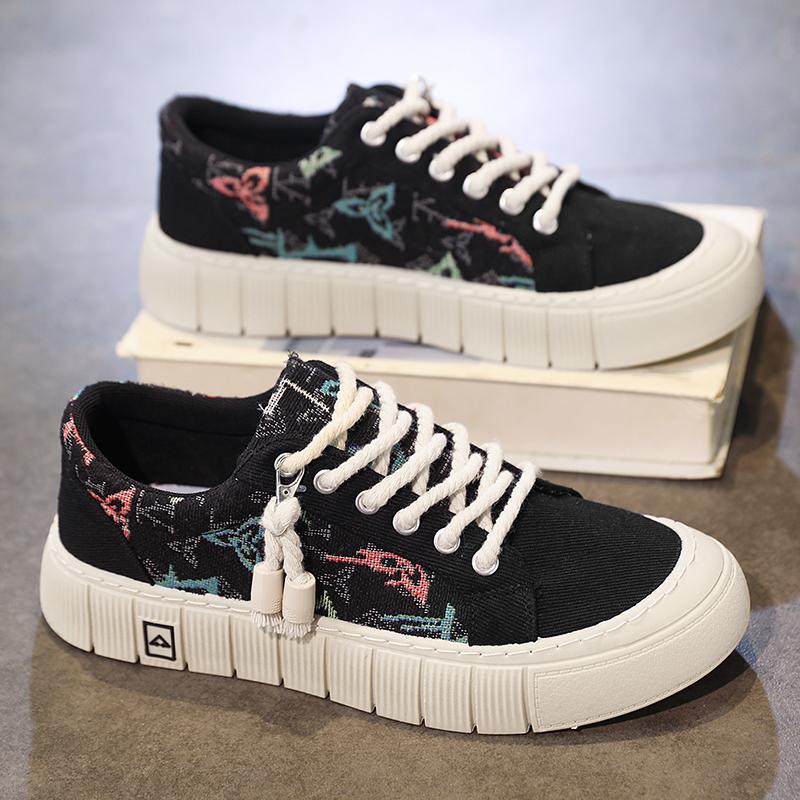 Trendy Wild Four Seasons Canvas Sneakers