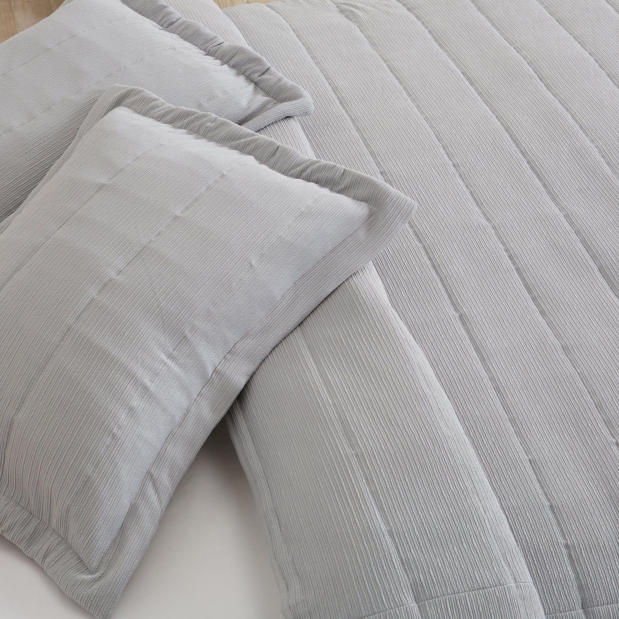 Textured Striped Quilt Set - Ellie Collection