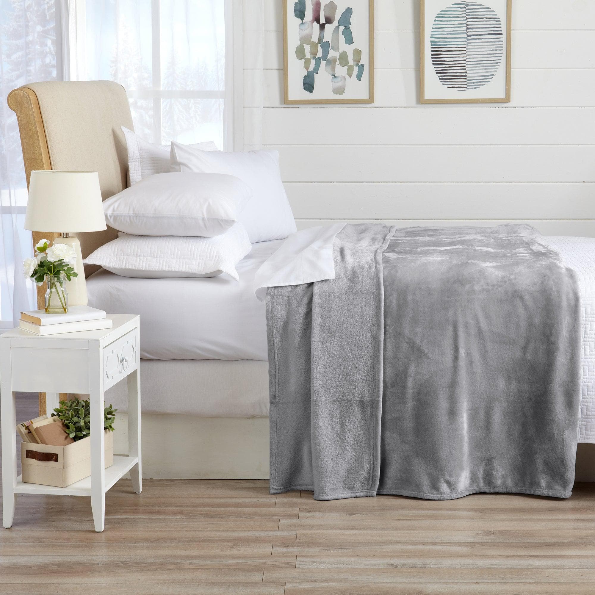 Velvet Plush Blanket - Avianna Collection