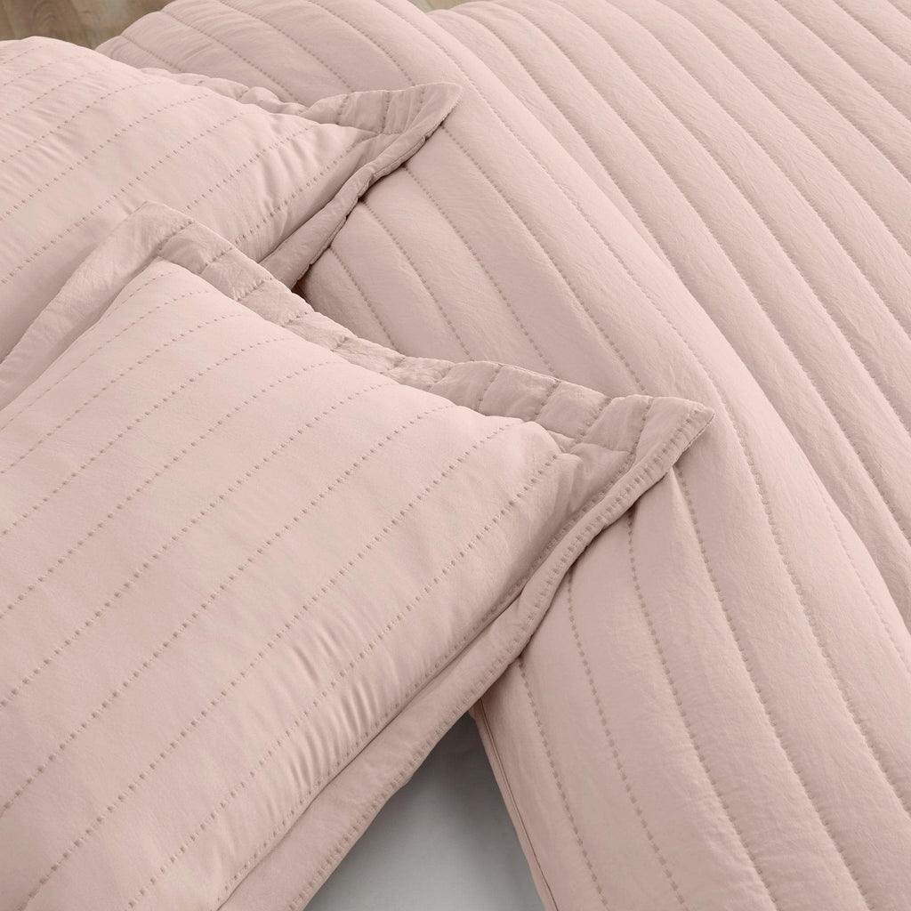Solid Striped Quilt - Virginia Collection