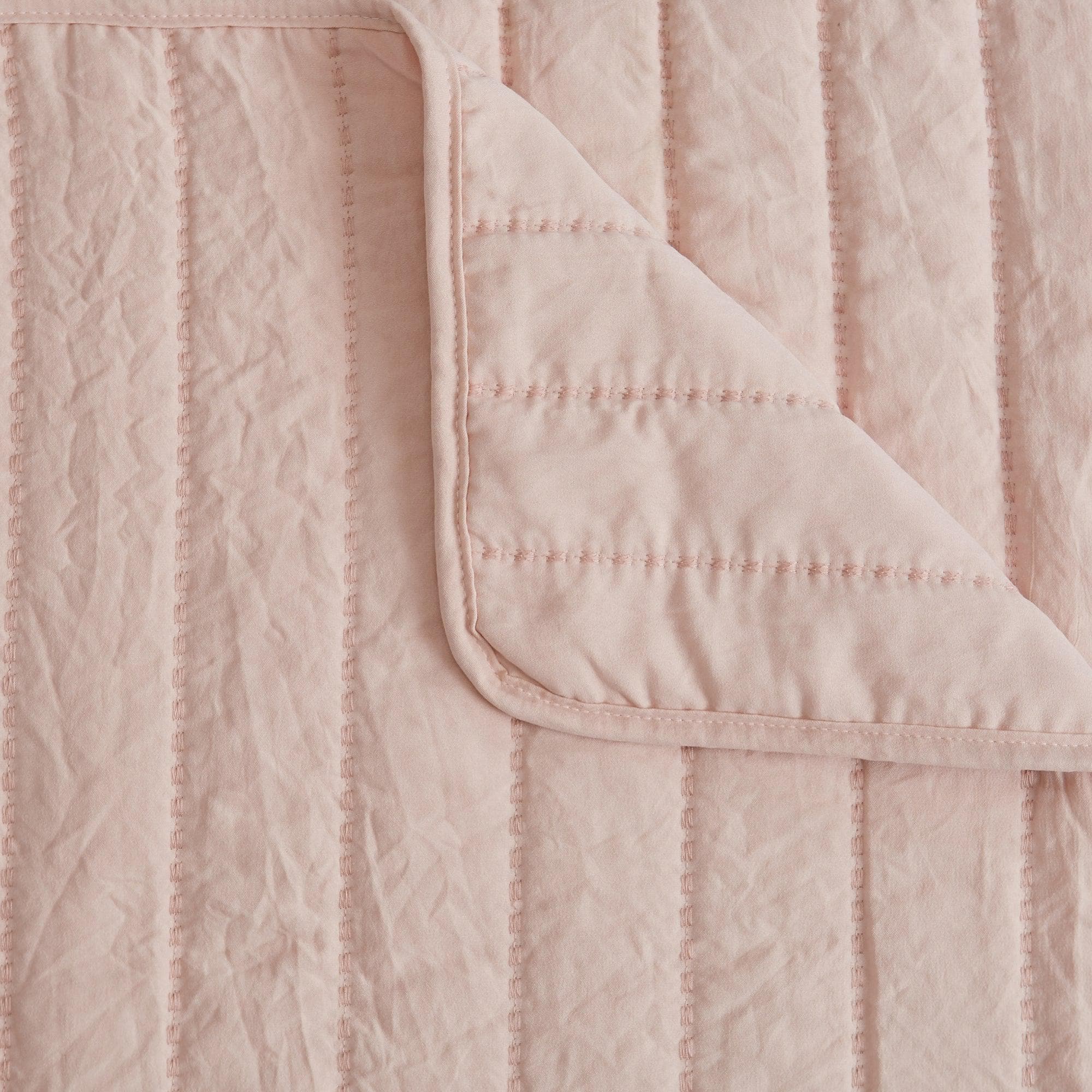 Solid Striped Quilt - Virginia Collection