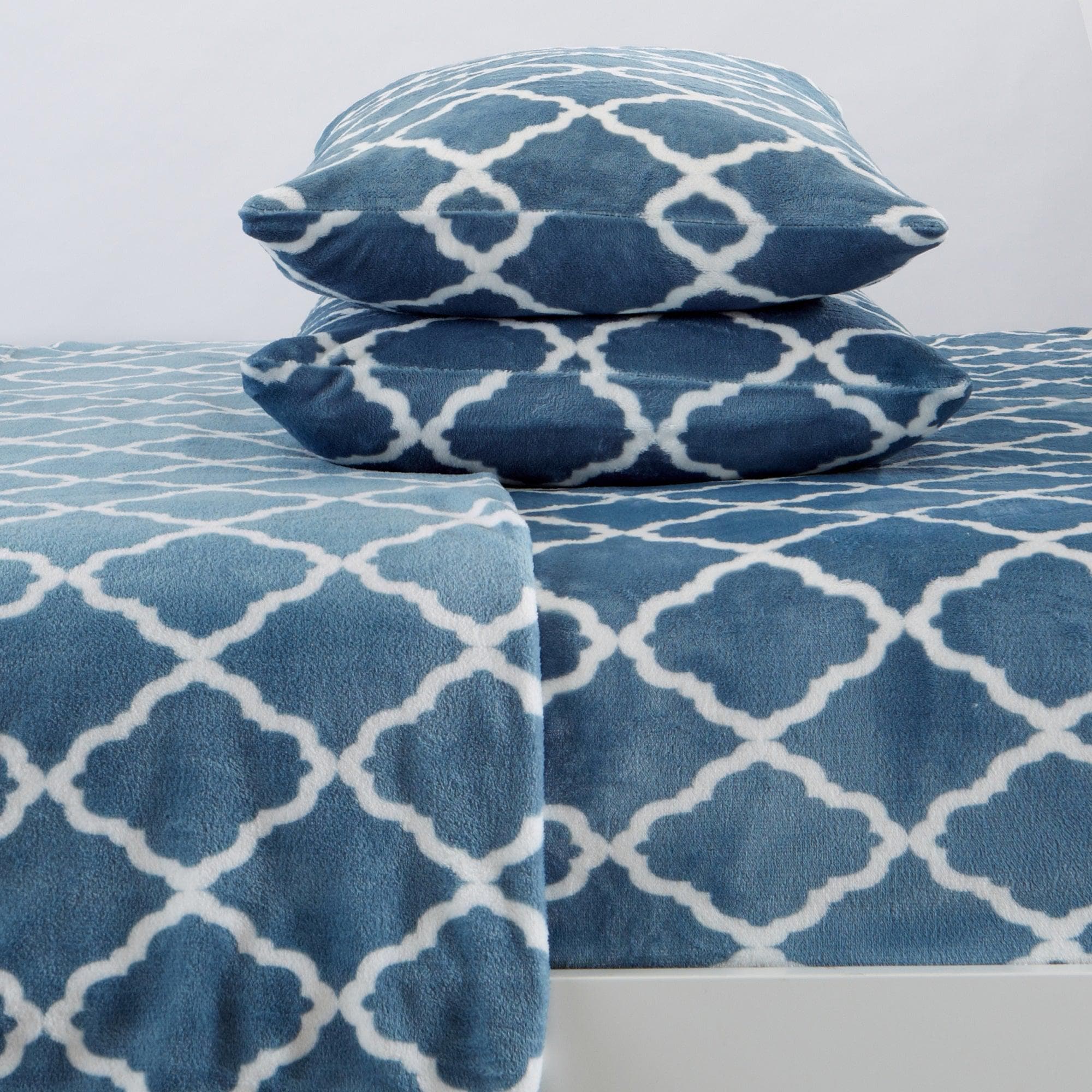 Printed Plush Sheet - Velvet Luxe Lattice Collection