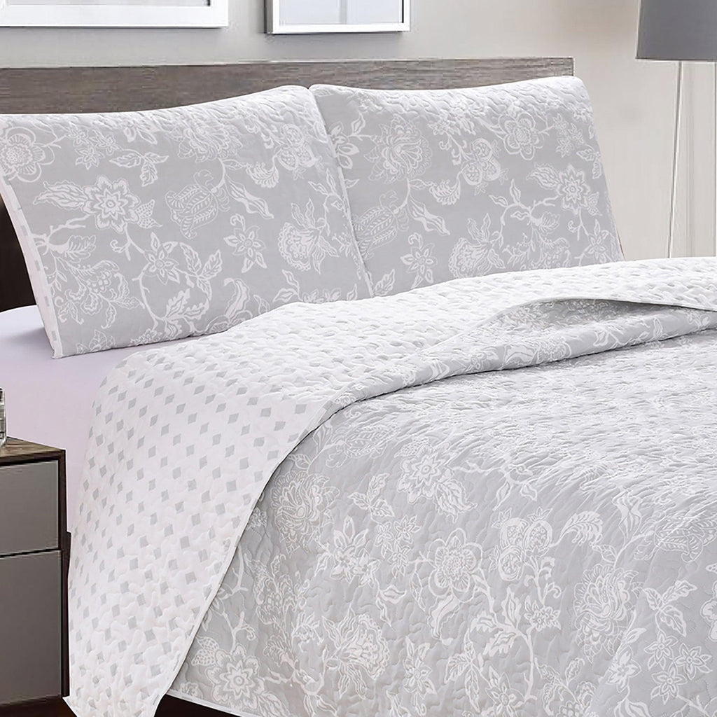 Floral Quilt - Emma Collection