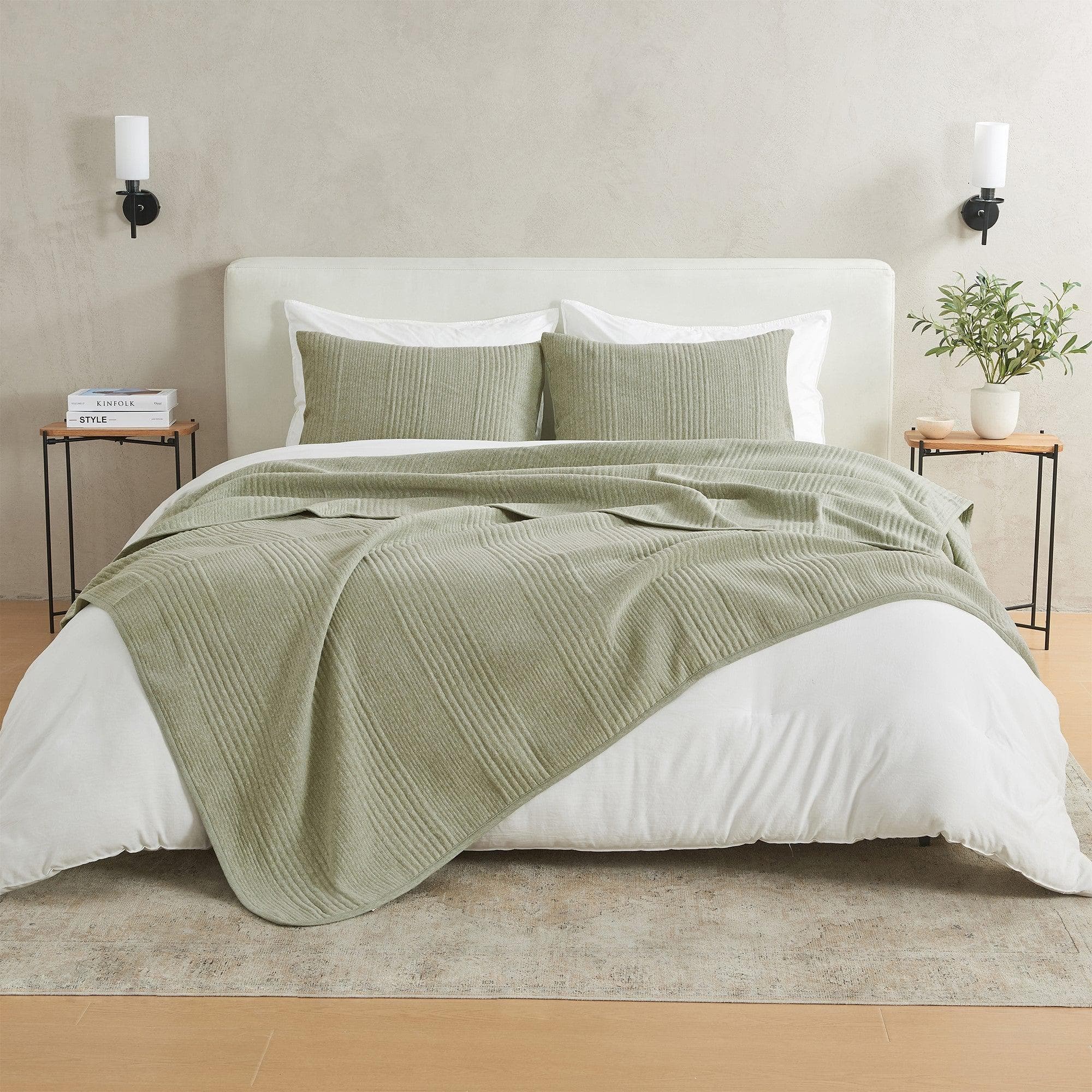 Jersey Knit Quilt Set - Natalie Collection