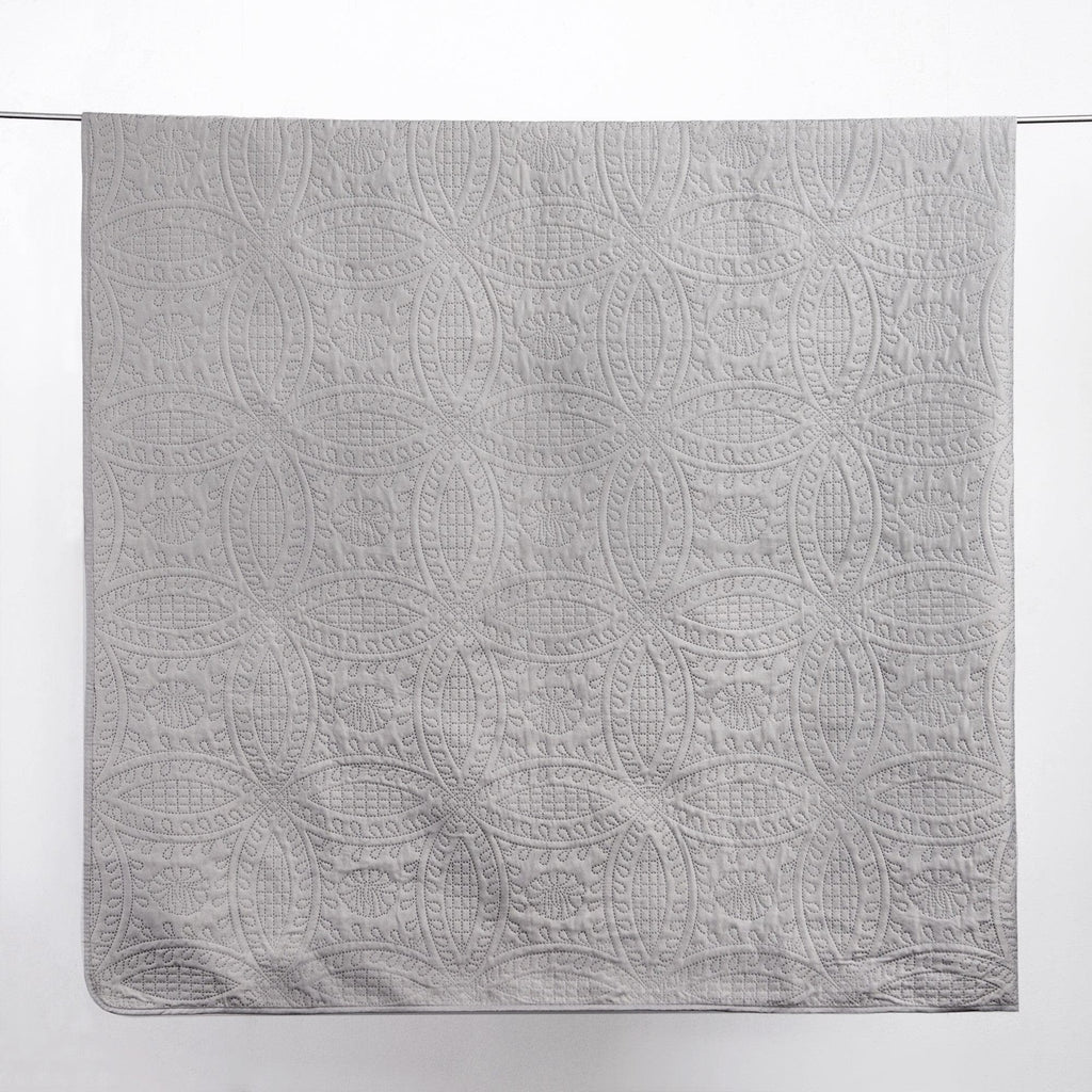 Oversized Medallion Quilt Set - Clara Collection