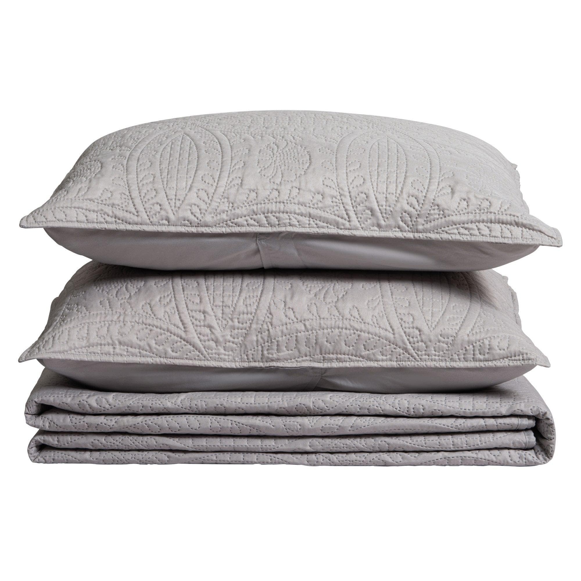 Oversized Medallion Quilt Set - Clara Collection