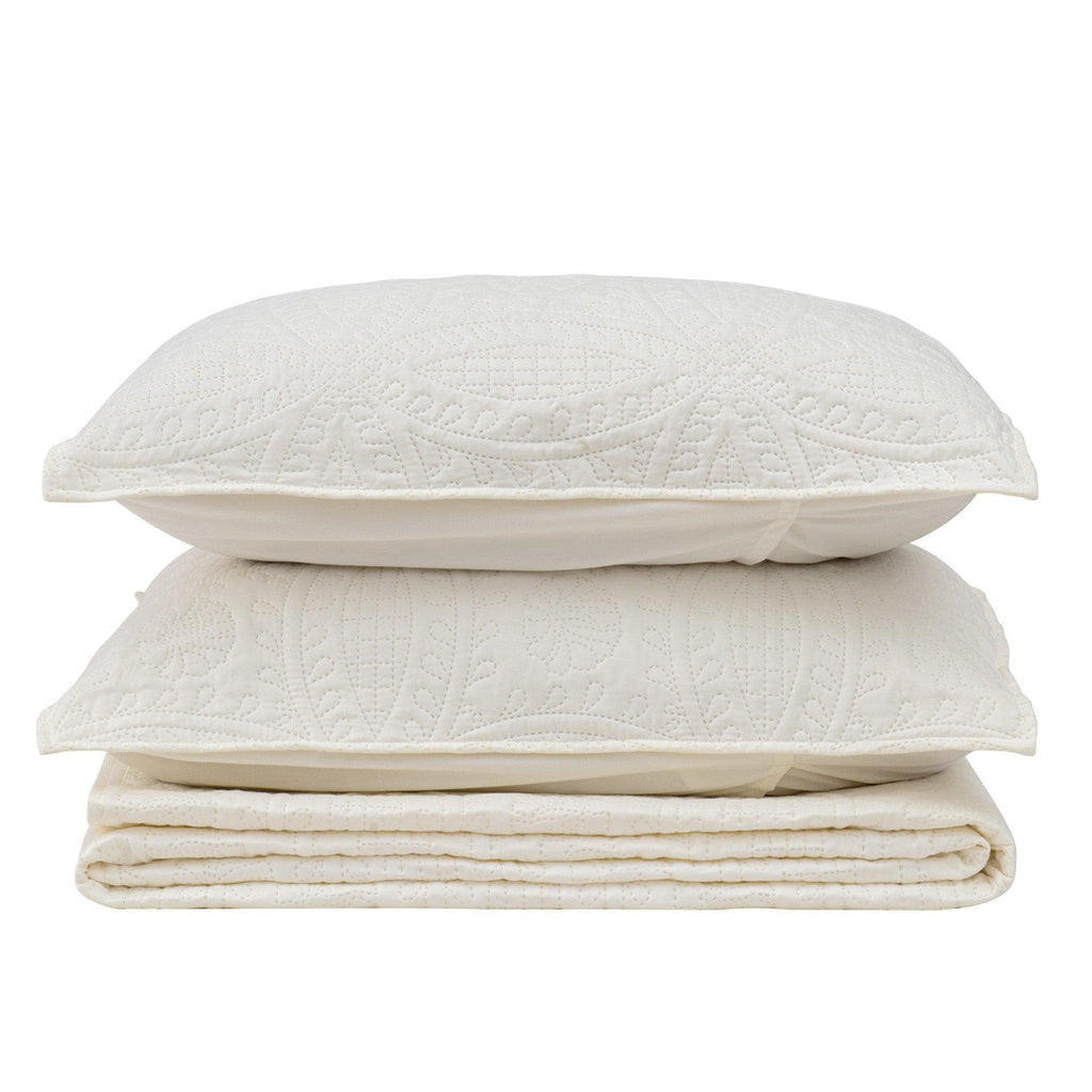 Oversized Medallion Quilt Set - Clara Collection