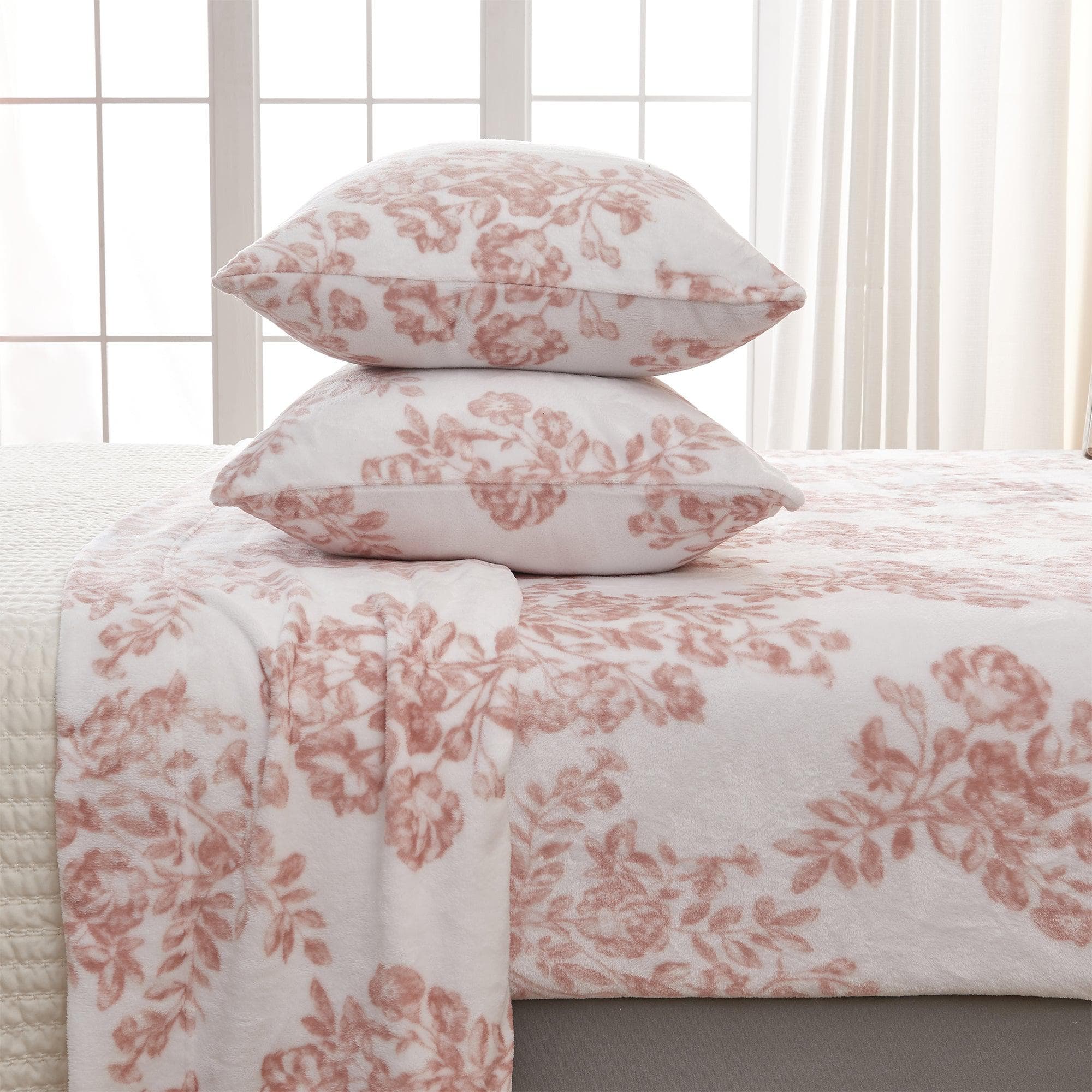 Printed Plush Sheet - Velvet Luxe Lattice Collection