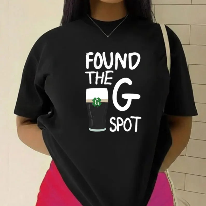 "Split The G" Funny St. Patrick's Day Tee – Minimalist Found The G Stout Shirt