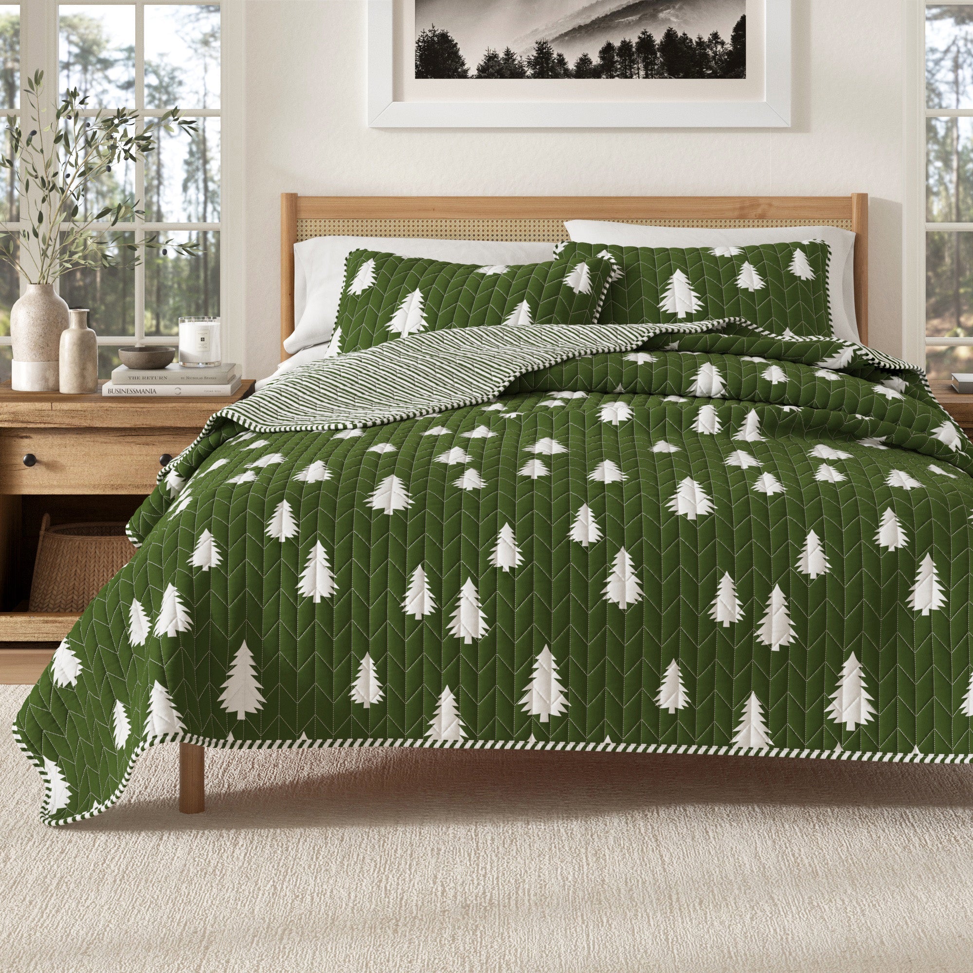 Lodge Printed Quilt - Arrowhead