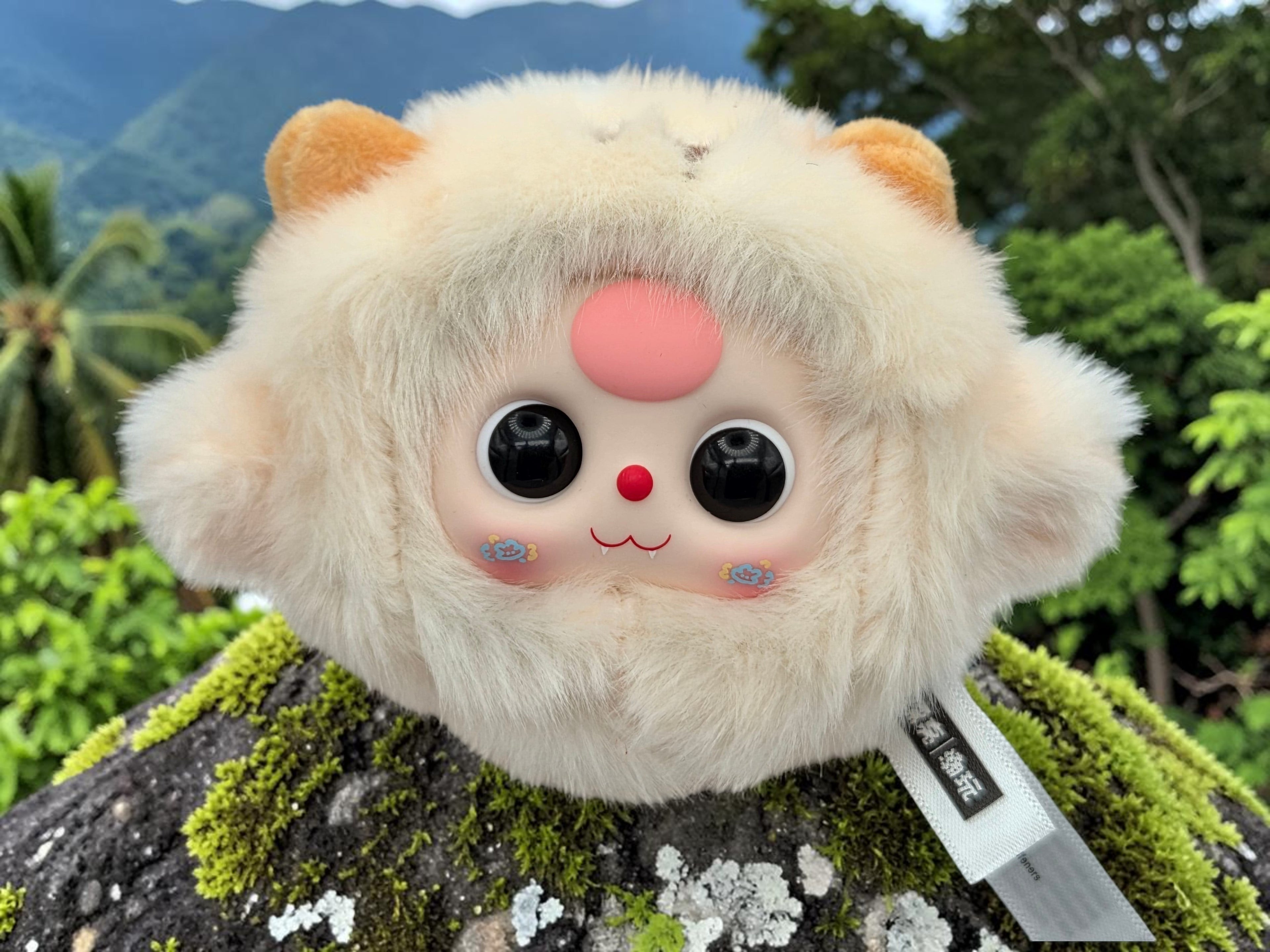 Momof2boyz Shop Baby Three Petit 12 Zodiac Head collectible figure, fluffy cream, pink nose, big eyes, kawaii design.
