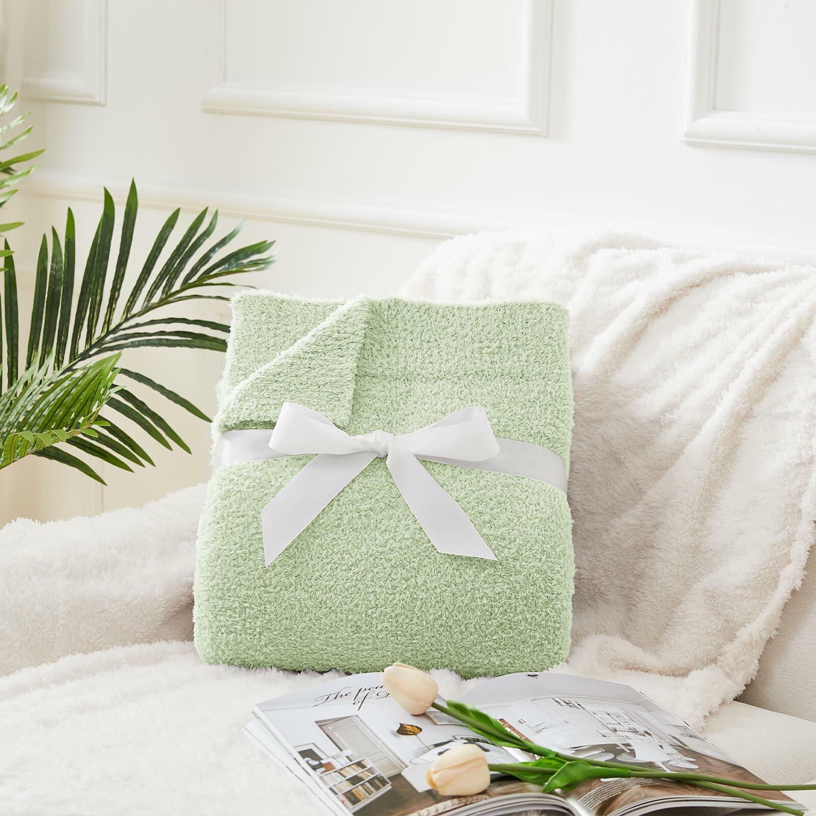 CYMULA Knit Throw Blanket Mint Green Lightweight Plush 50x60 inches