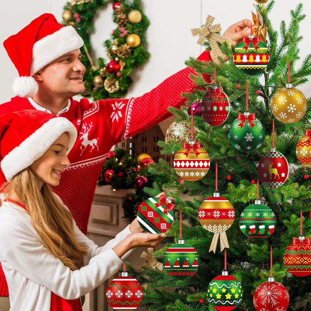 gisgfim 16 Pc Christmas Wooden Ornaments Set Red Green Gold Balls