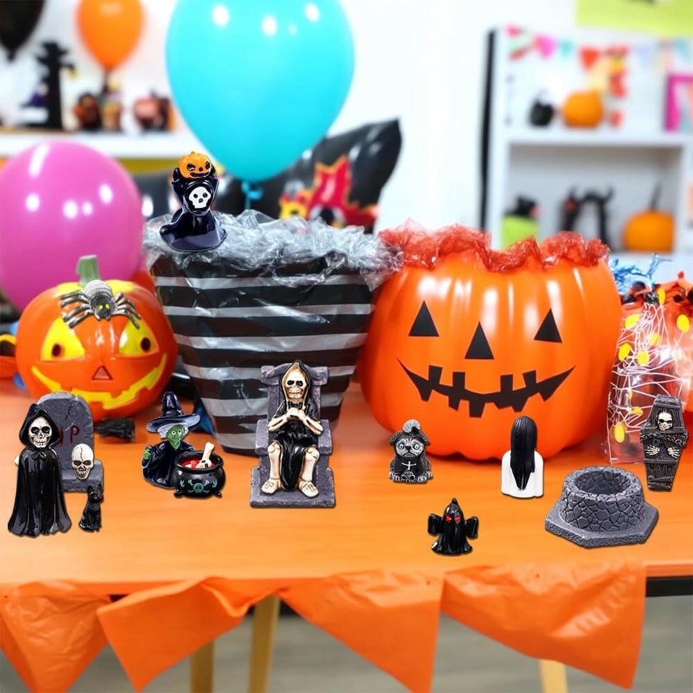 Halloween Mini Figurines 32 Pcs Resin Ornaments Miniature Garden Decor