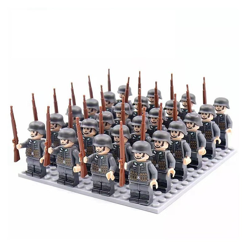 World War 2 German Soldiers set of 24 Minifigure Toy d-25