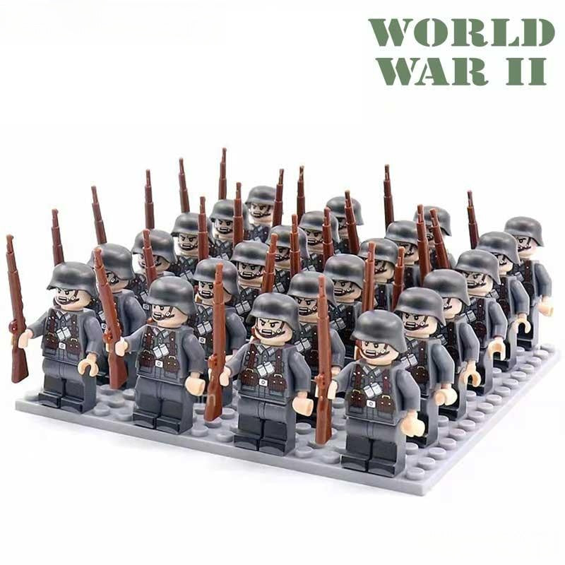 World War 2 German Soldiers set of 24 Minifigure Toy D154